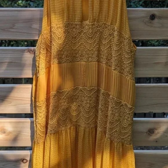 HD in Paris sleeveless yellow midi dress M - Picture 6 of 8